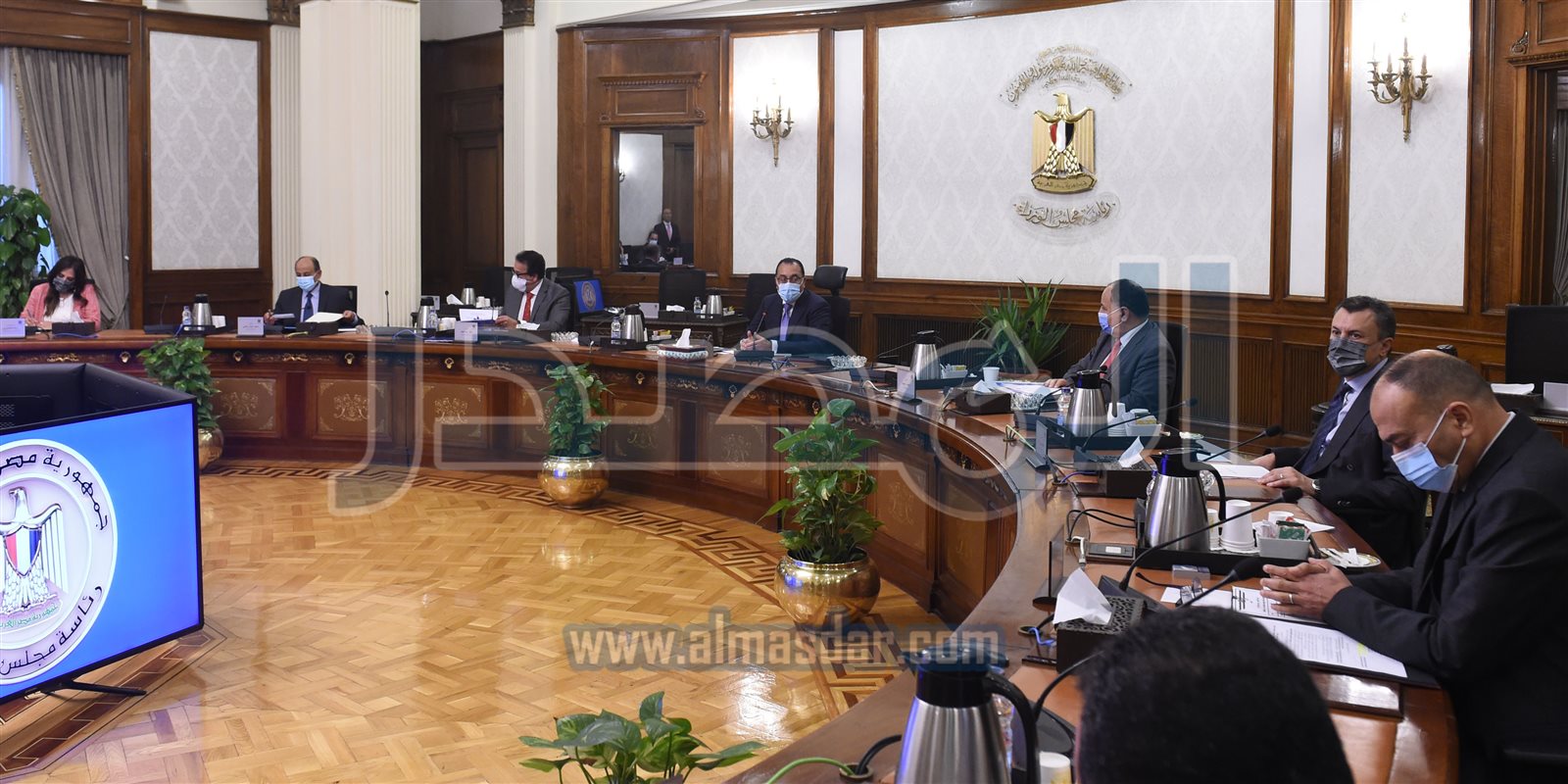 رئيس الوزراء يلتقي وزير الإنتاج الحربي لمتابعة عمل الوزارة