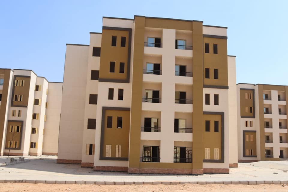 تفقد المشروعات السكنية والخدمية والطرق والمرافق