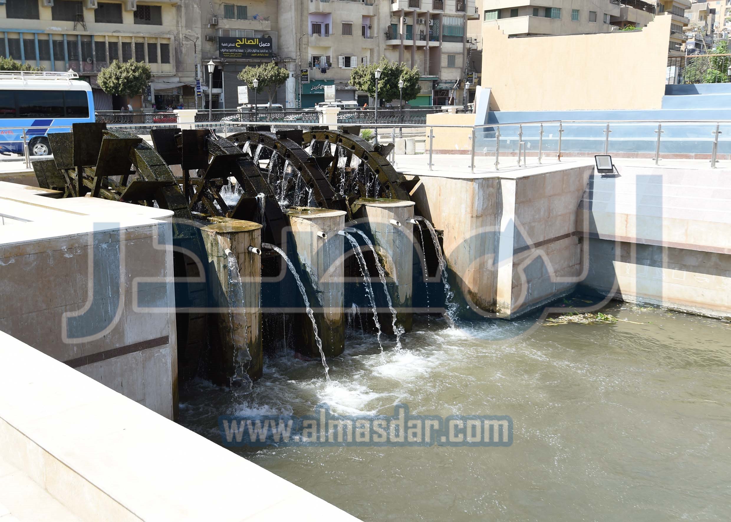 رئيس الوزراء يتفقد اعمال تطوير منطقة السواقي بمدينة الفيوم