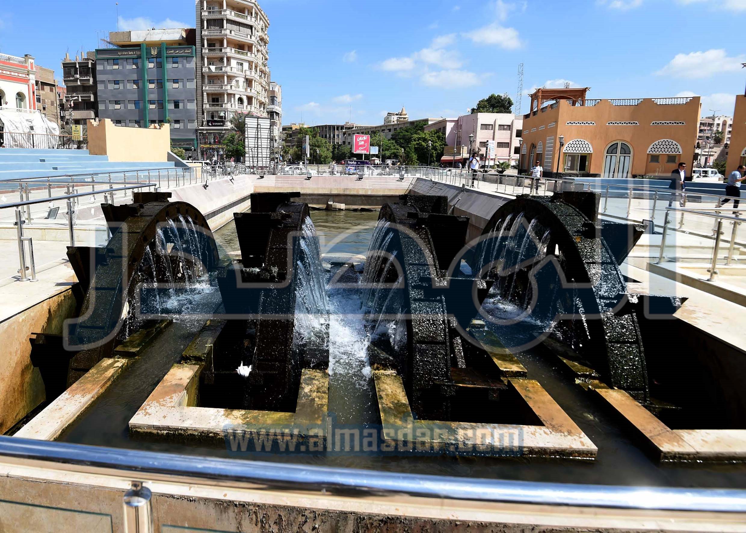 رئيس الوزراء يتفقد اعمال تطوير منطقة السواقي بمدينة الفيوم