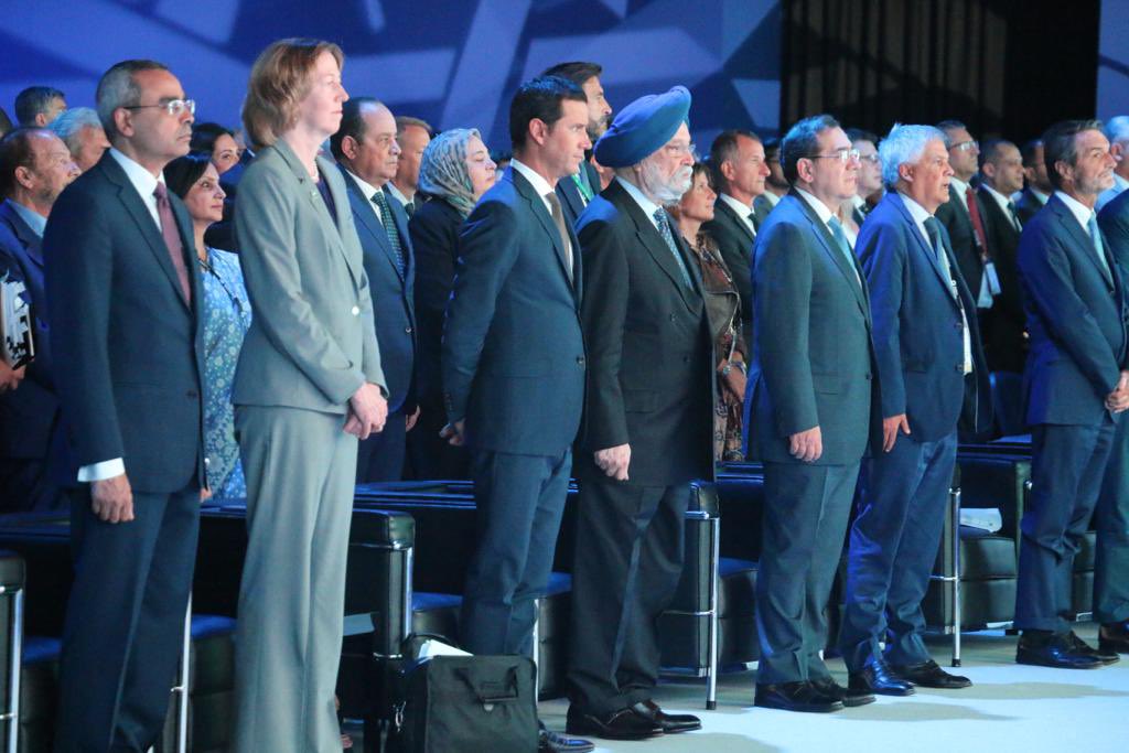 وزير البترول والثروة المعدنية فى افتتاح مؤتمر جازتك بميلانو الايطالية