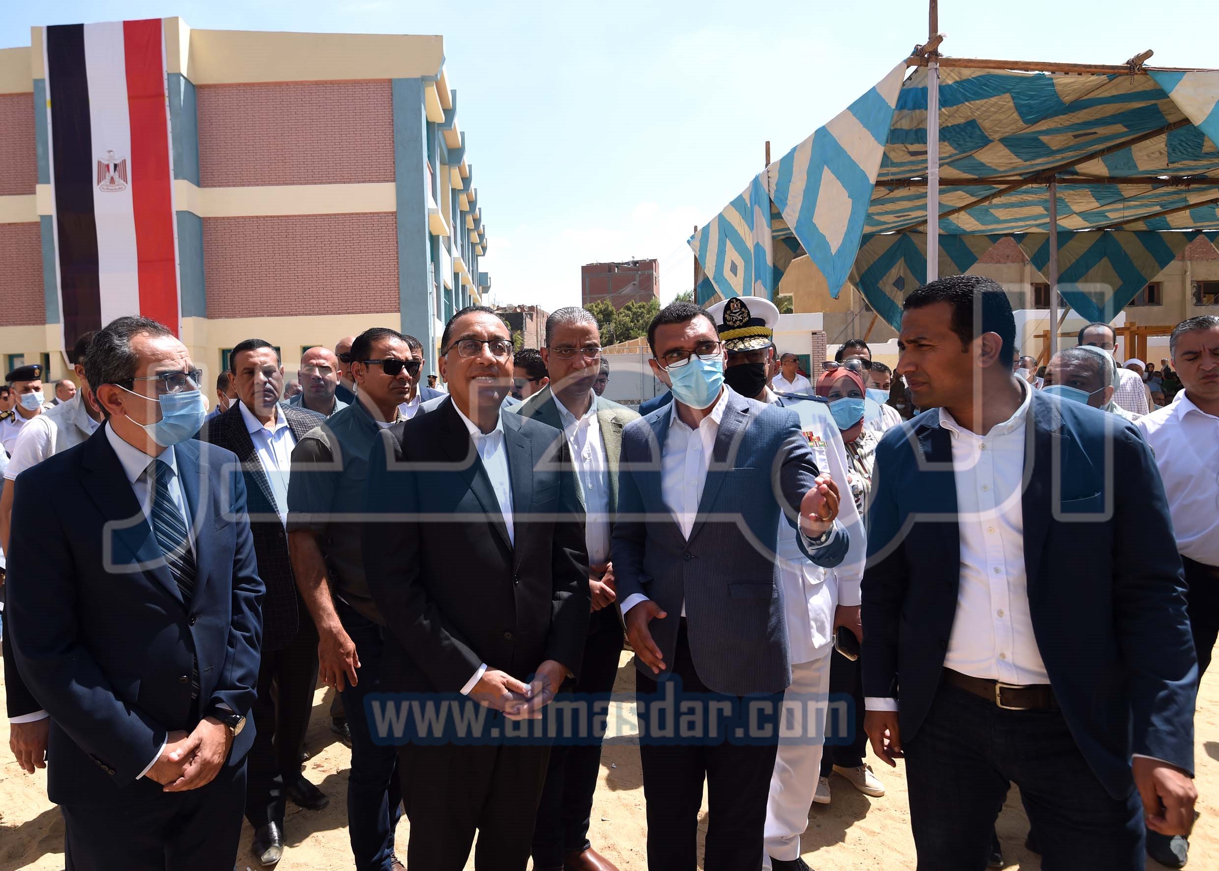 رئيس الوزراء يتفقد مشروعات حياة كريمة بقرية قلهانة‎‎ بمحافظة الفيوم