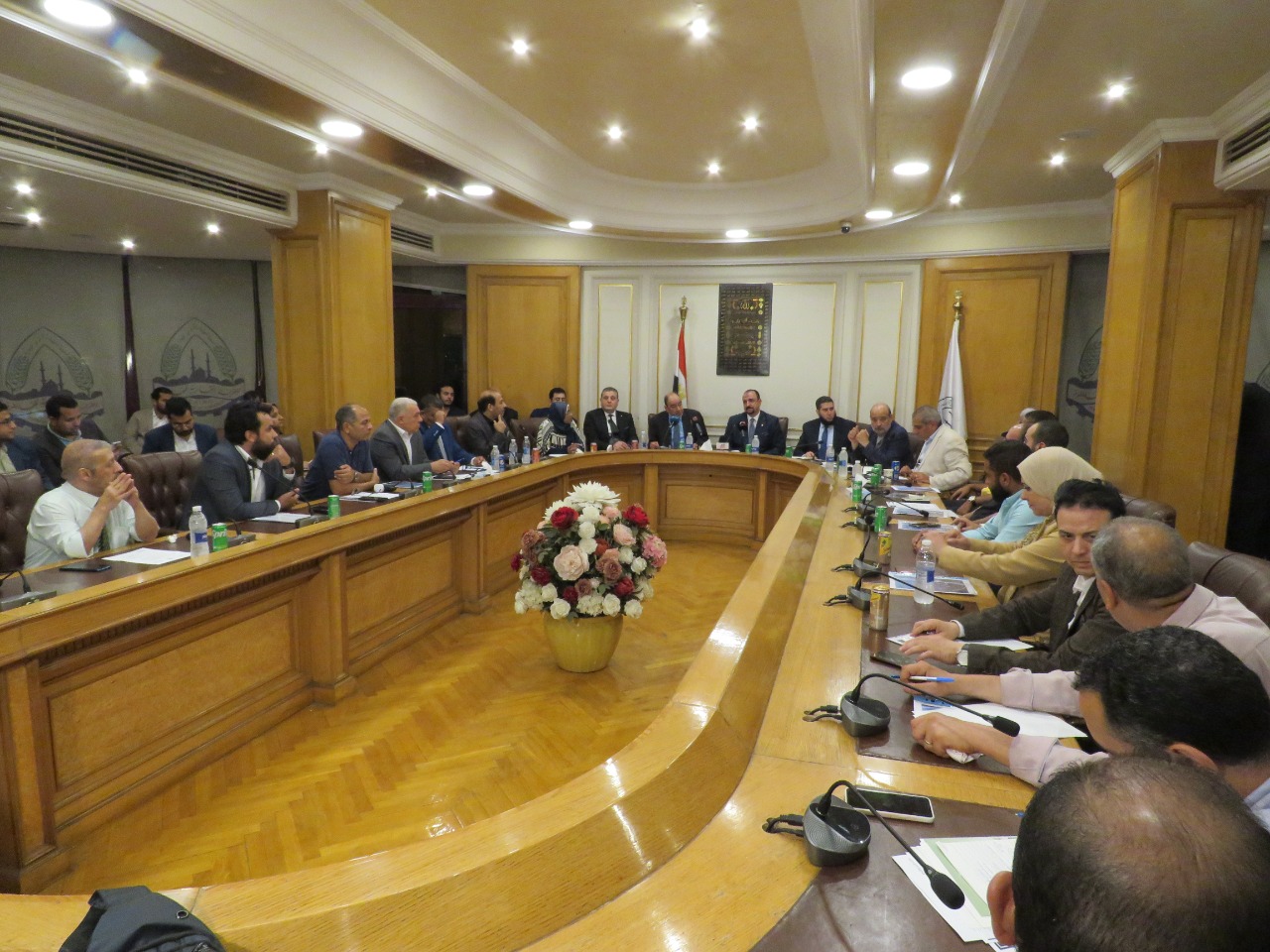  اجتماع الشعبة العامة للمستلزمات الطبية بغرفة القاهرة التجارية