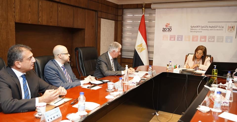 بحث آليات التعاون بين جمهورية مصر العربية والمؤسستين