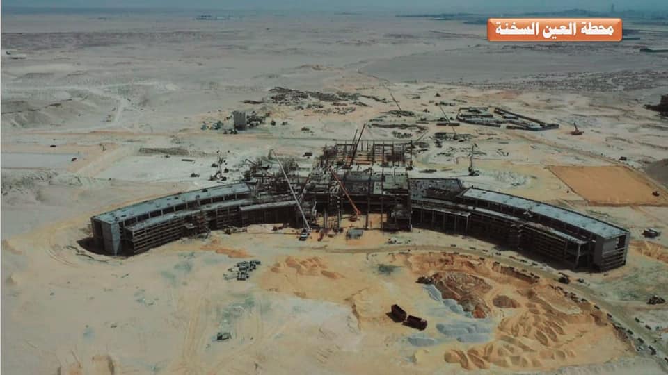 مشروع الخط الأول للقطار الكهربائي السريع من العين السخنة حتي محطة محمد نجيب