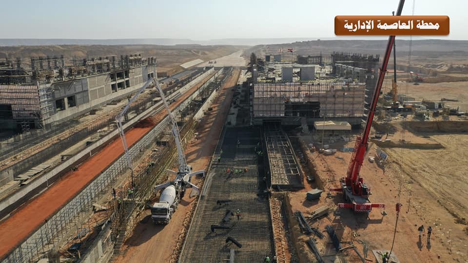 مشروع الخط الأول للقطار الكهربائي السريع من العين السخنة حتي محطة محمد نجيب