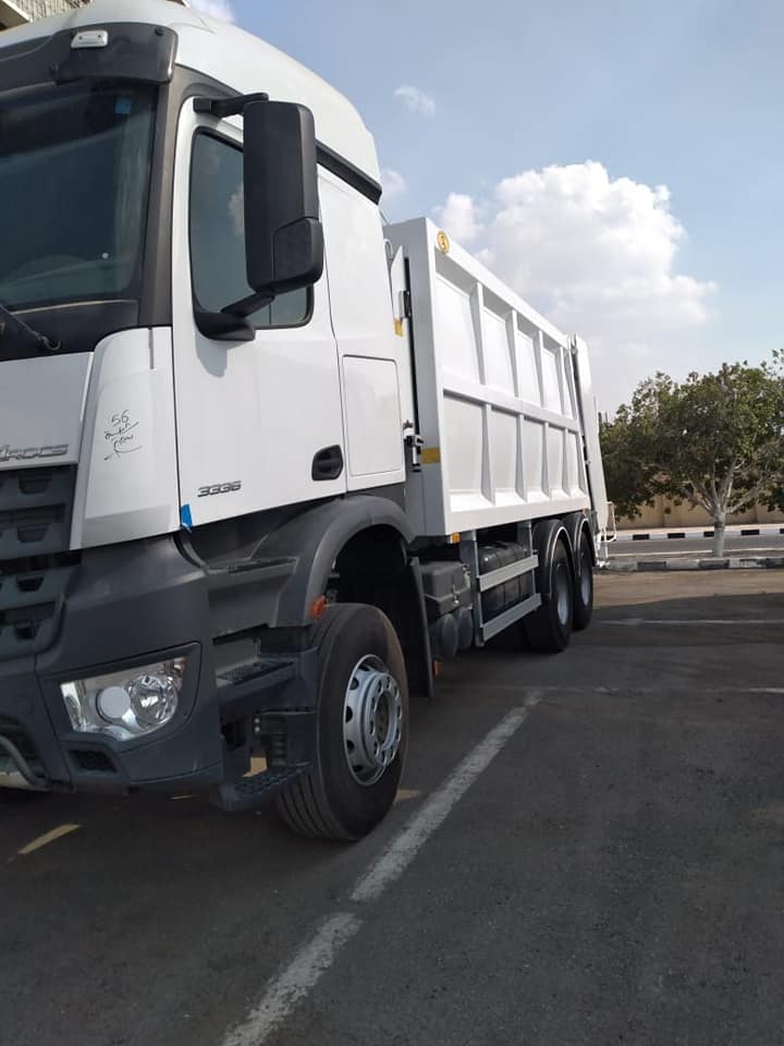 تسليم معدات المحطة الوسيطة المتحركة بمدينة أسوان