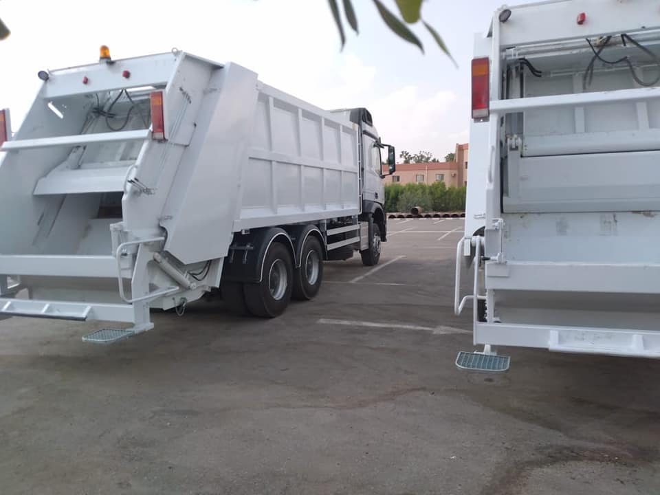 تسليم معدات المحطة الوسيطة المتحركة بمدينة أسوان