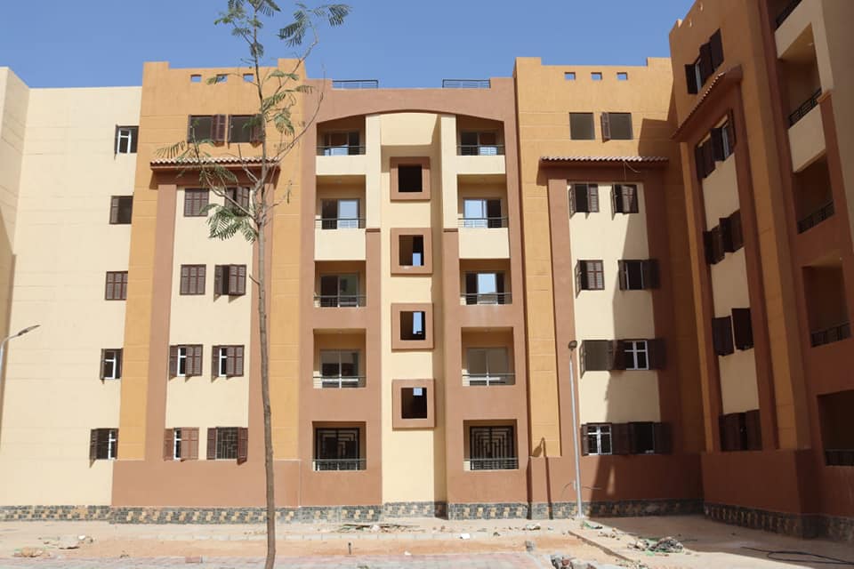 تفقد المشروعات السكنية والخدمية والطرق والمرافق