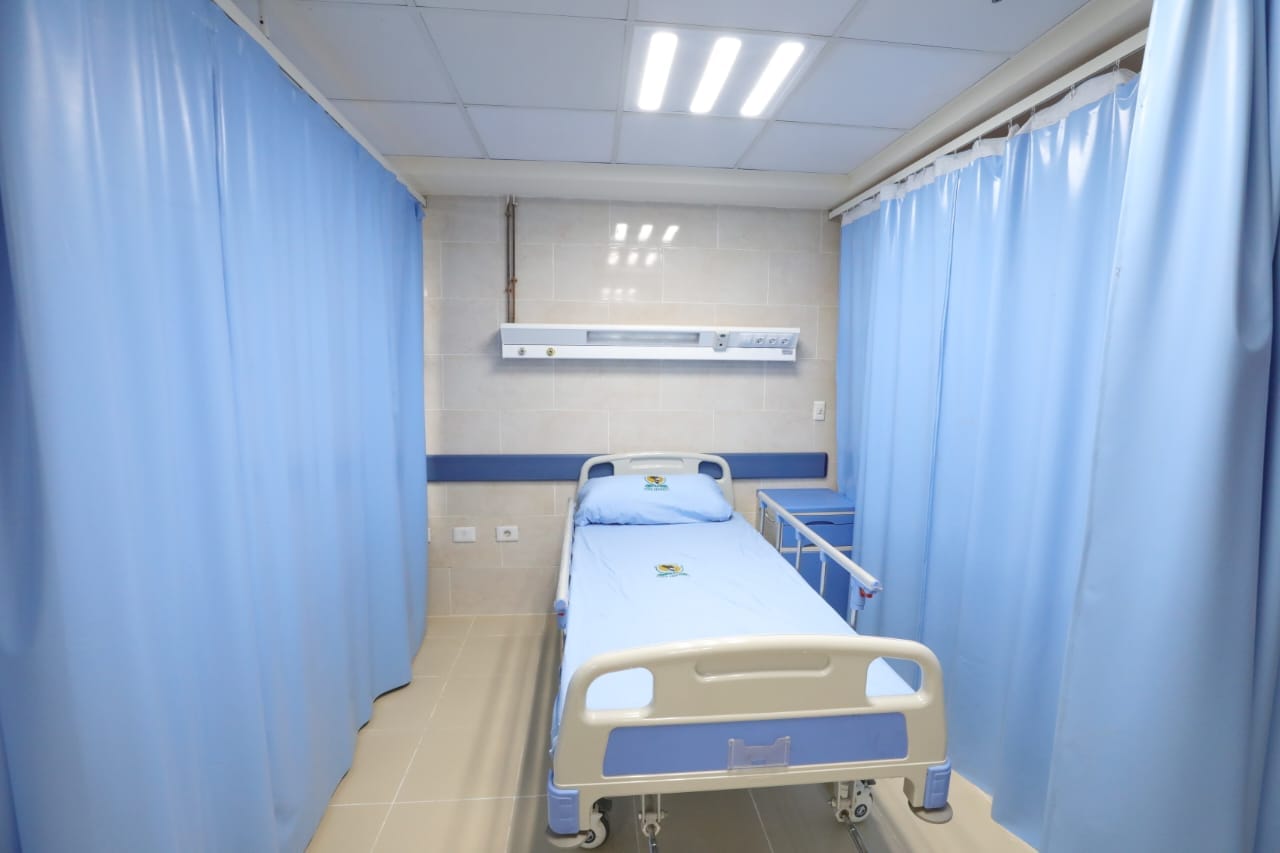 وزير التعليم العالي يتفقد عددًا من المنشآت الطبية الجديدة 