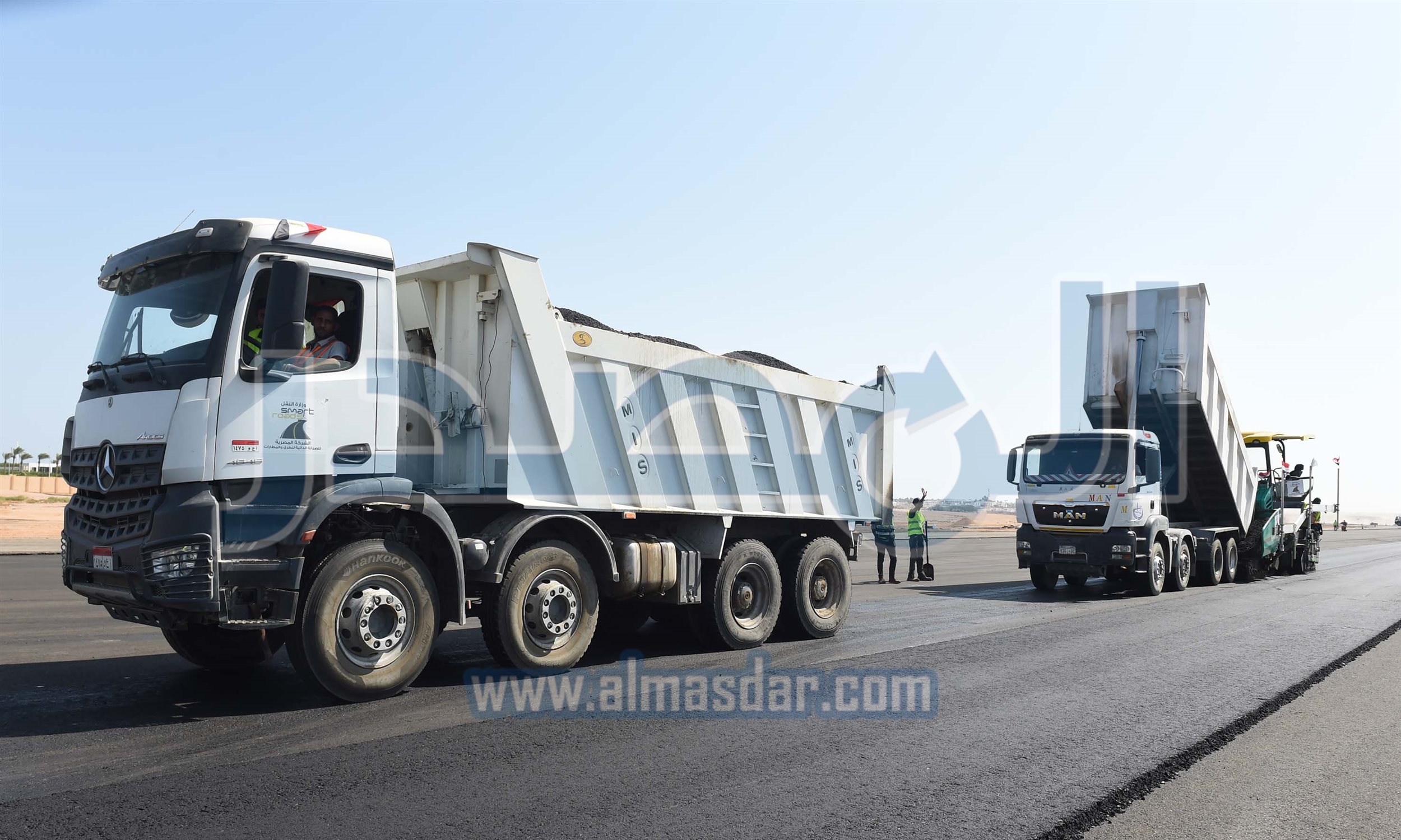 رئيس الوزراء يتفقد مشروعات تطوير شرم الشيخ 