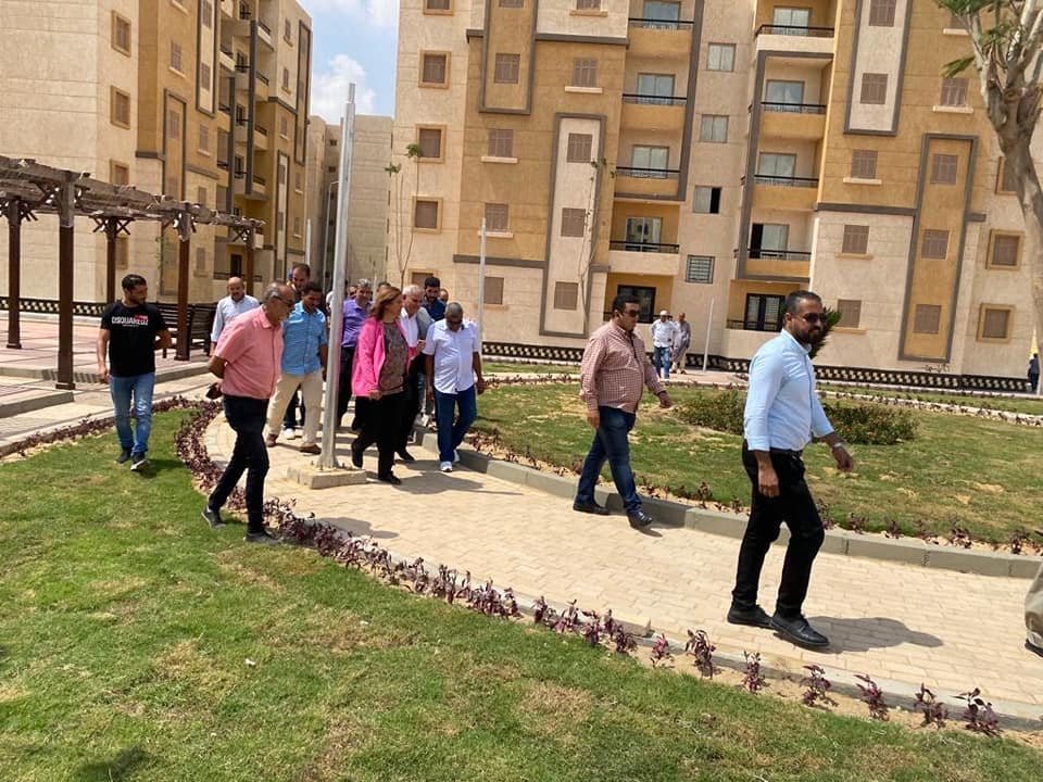 جولات لمتابعة مشروعات المبادرة الرئاسية