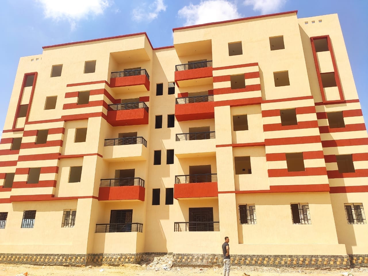 جولات لمتابعة مشروعات المبادرة الرئاسية