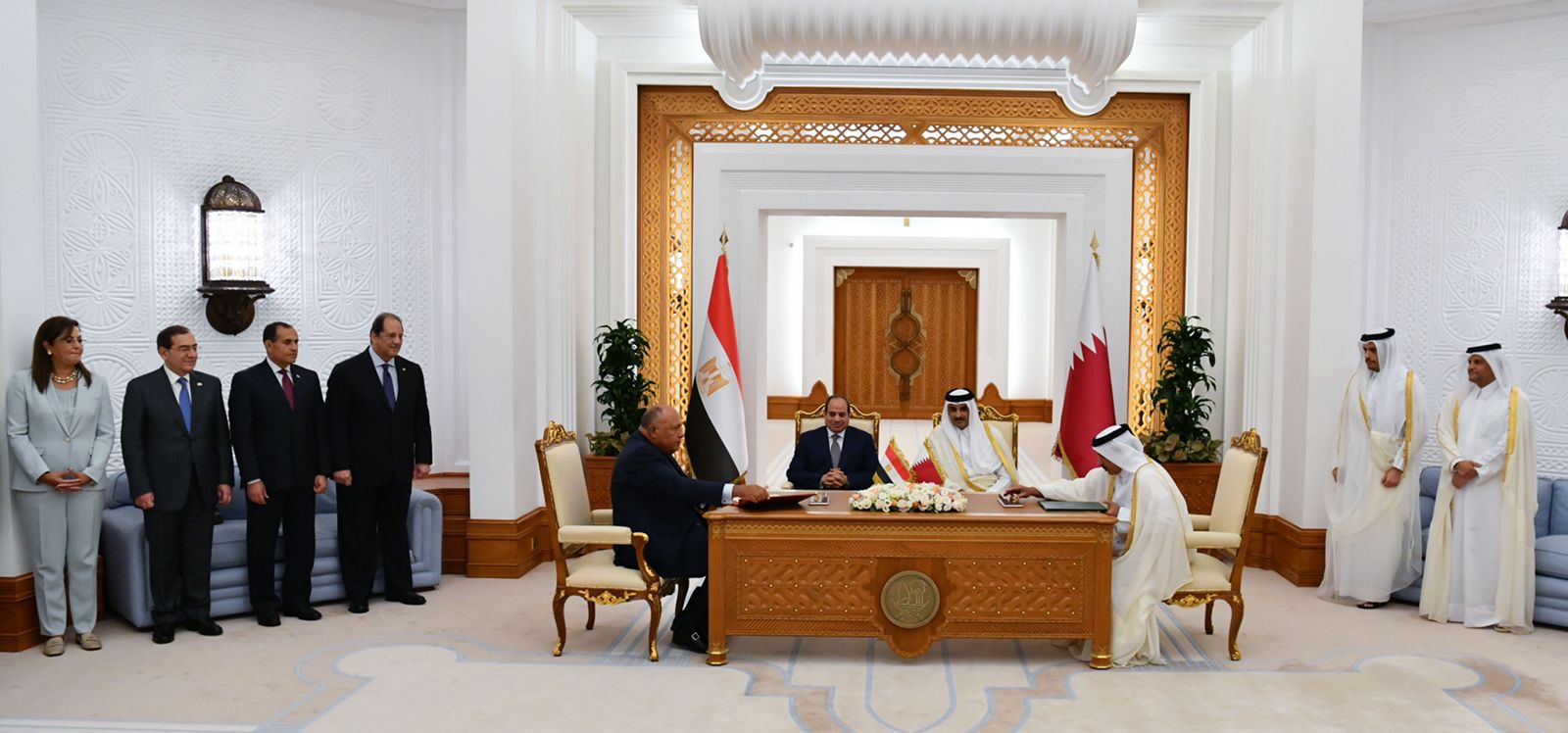 توقيع مذكرة تفاهم بين صندوق مصر السيادي وجهاز قطر للاستثمار