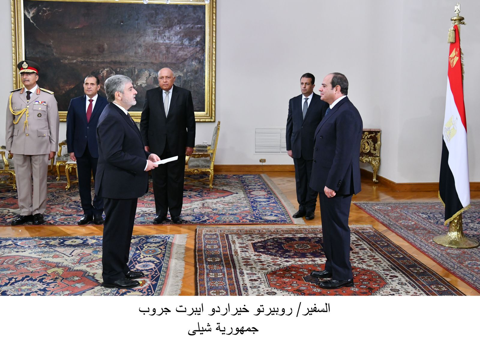 الرئيس السيسي يتسلم أوراق اعتماد 13 سفيراً جديداً
