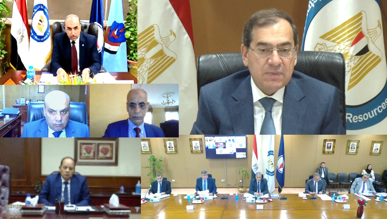 اجتماعات الجمعيات العامة لشركات بترول القطاع العام