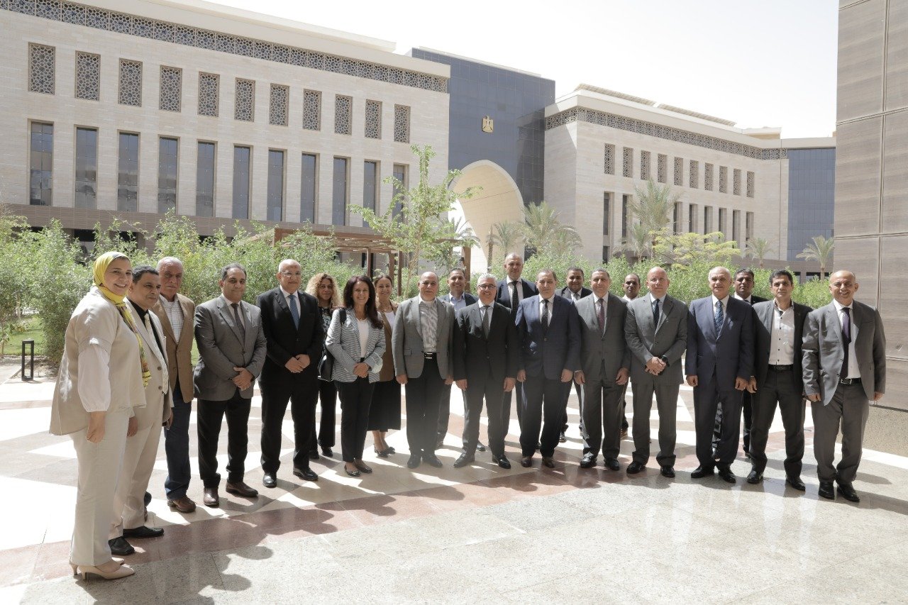 الاجتماع الأول للجنة التنفيذية للهيئة بالعاصمة الإدارية الجديدة