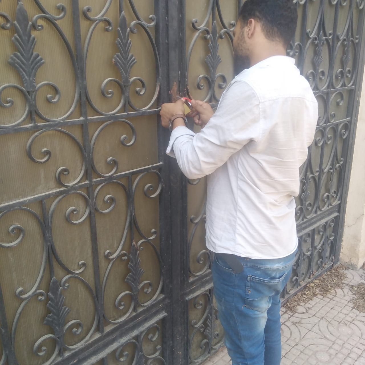 إزالة المخالفات والتعديات بالمدن الجديدة