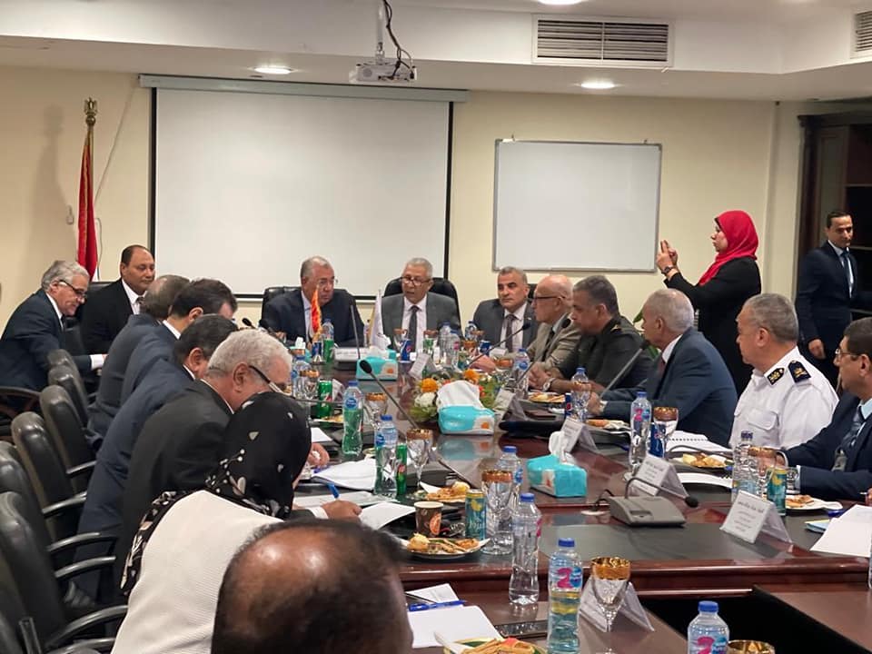 القصير يترأس الاجتماع الأول لجهاز حماية وتنمية البحيرات