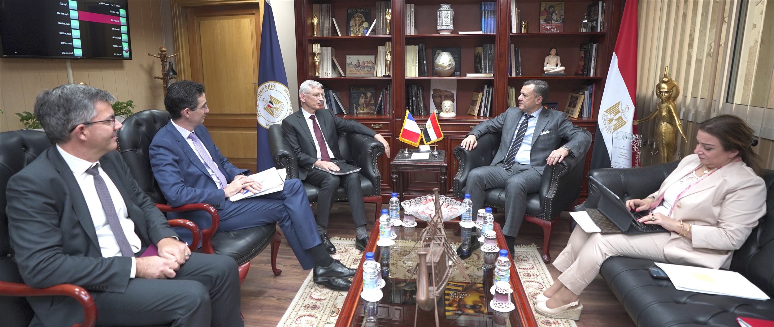 بحث تعزيز سبل التعاون المشترك بيت مصر وفرنسا