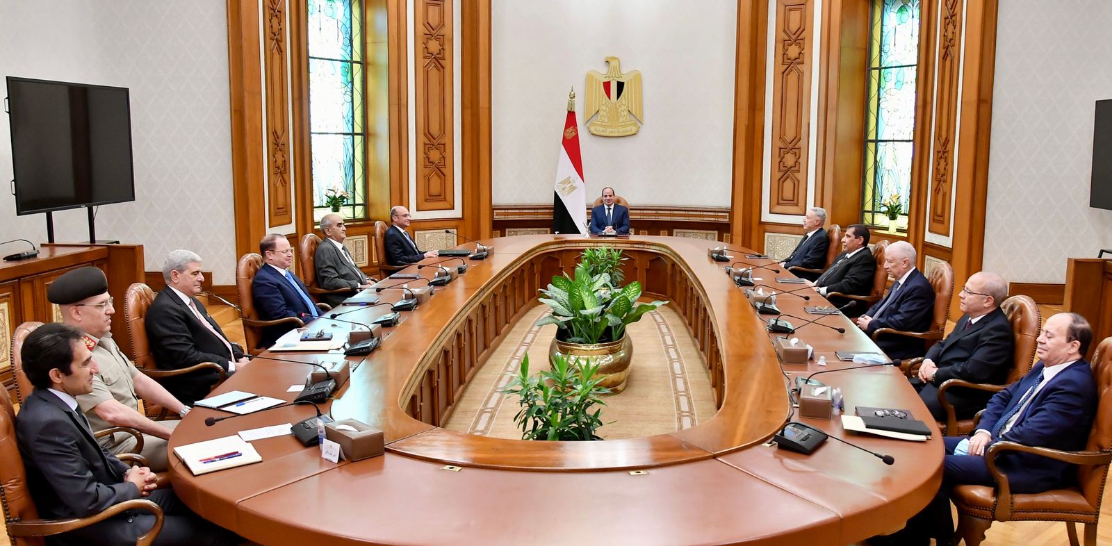 السيسي يجتمع بأعضاء المجلس الأعلى للجهات والهيئات القضائية