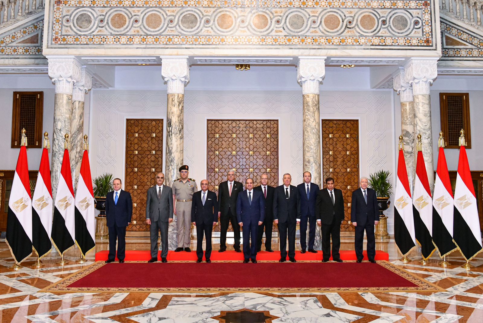 السيسي يجتمع بأعضاء المجلس الأعلى للجهات والهيئات القضائية