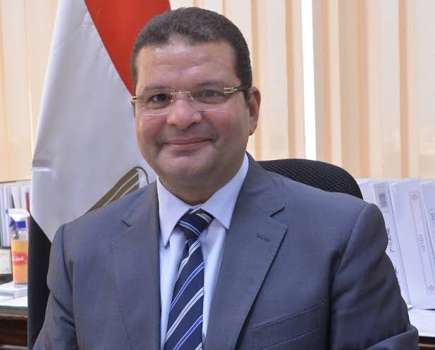 الدكتور إيهاب أبو عيش نائب الوزير للخزانة العامة