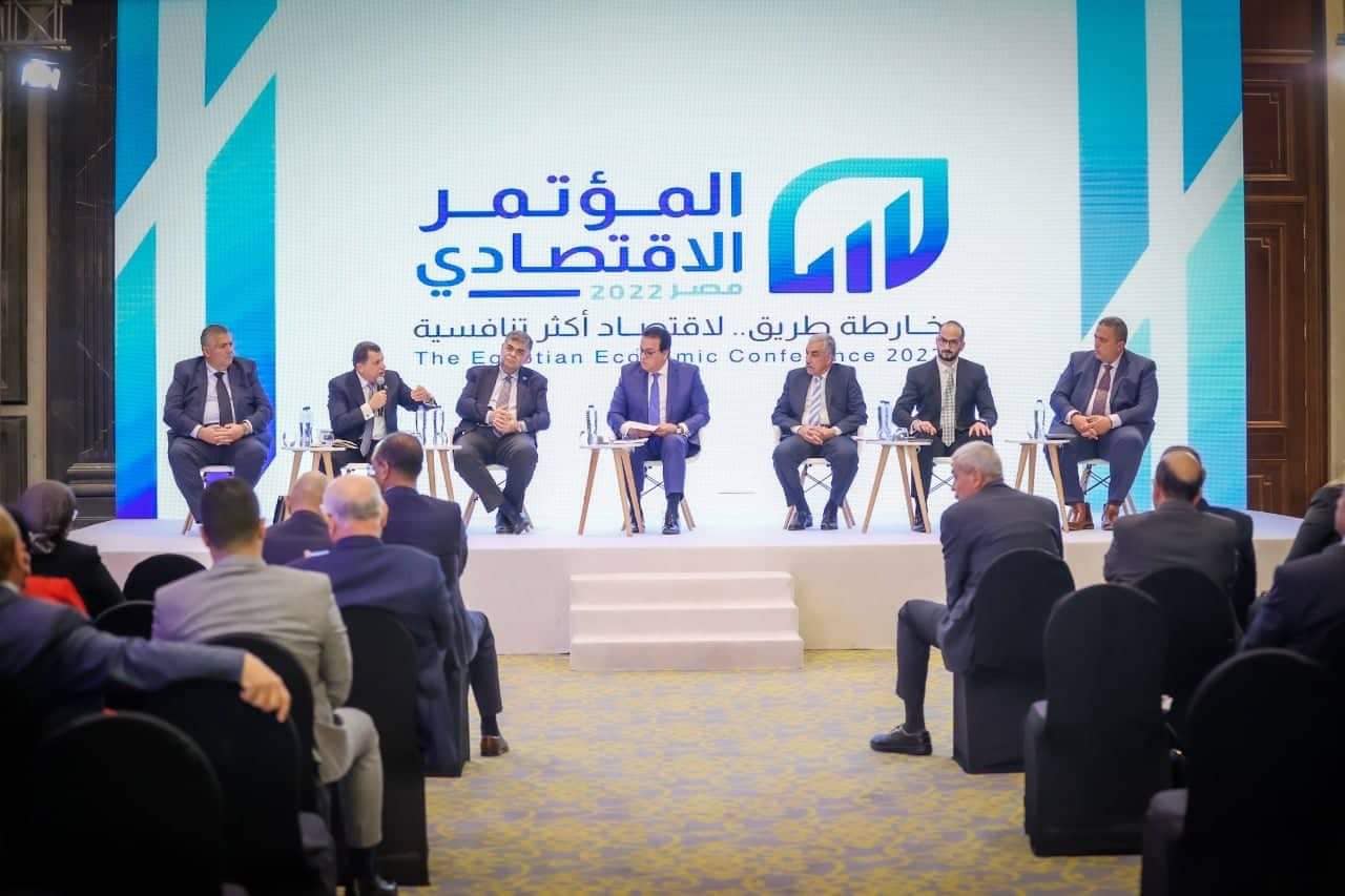 وزير الصحة في فعاليات الجلسة النقاشية في المؤتمر الاقتصادي - مصر 2022