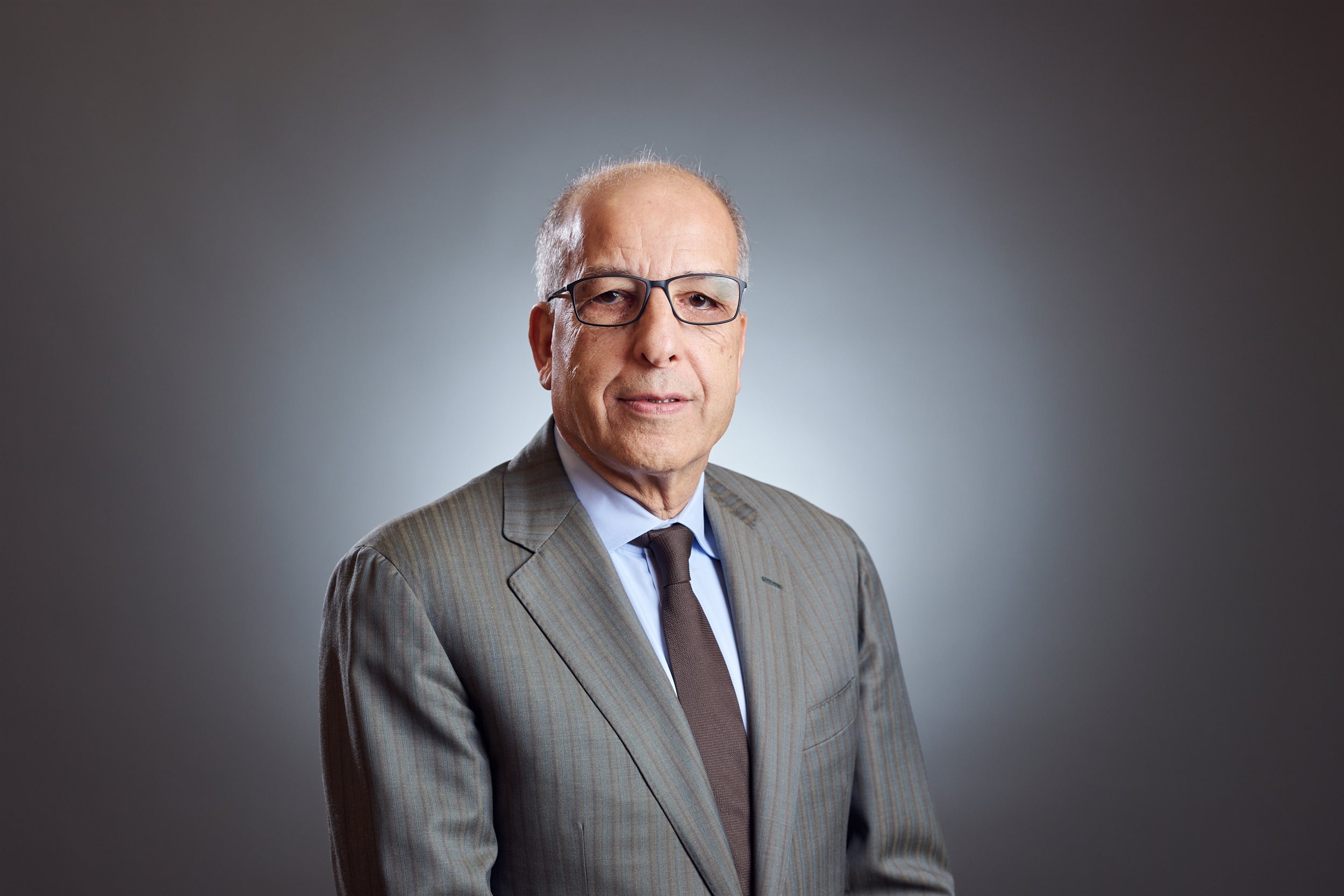 الصديق عمر الكبير رئيس مجلس إدارة مجموعة بنك:ABC