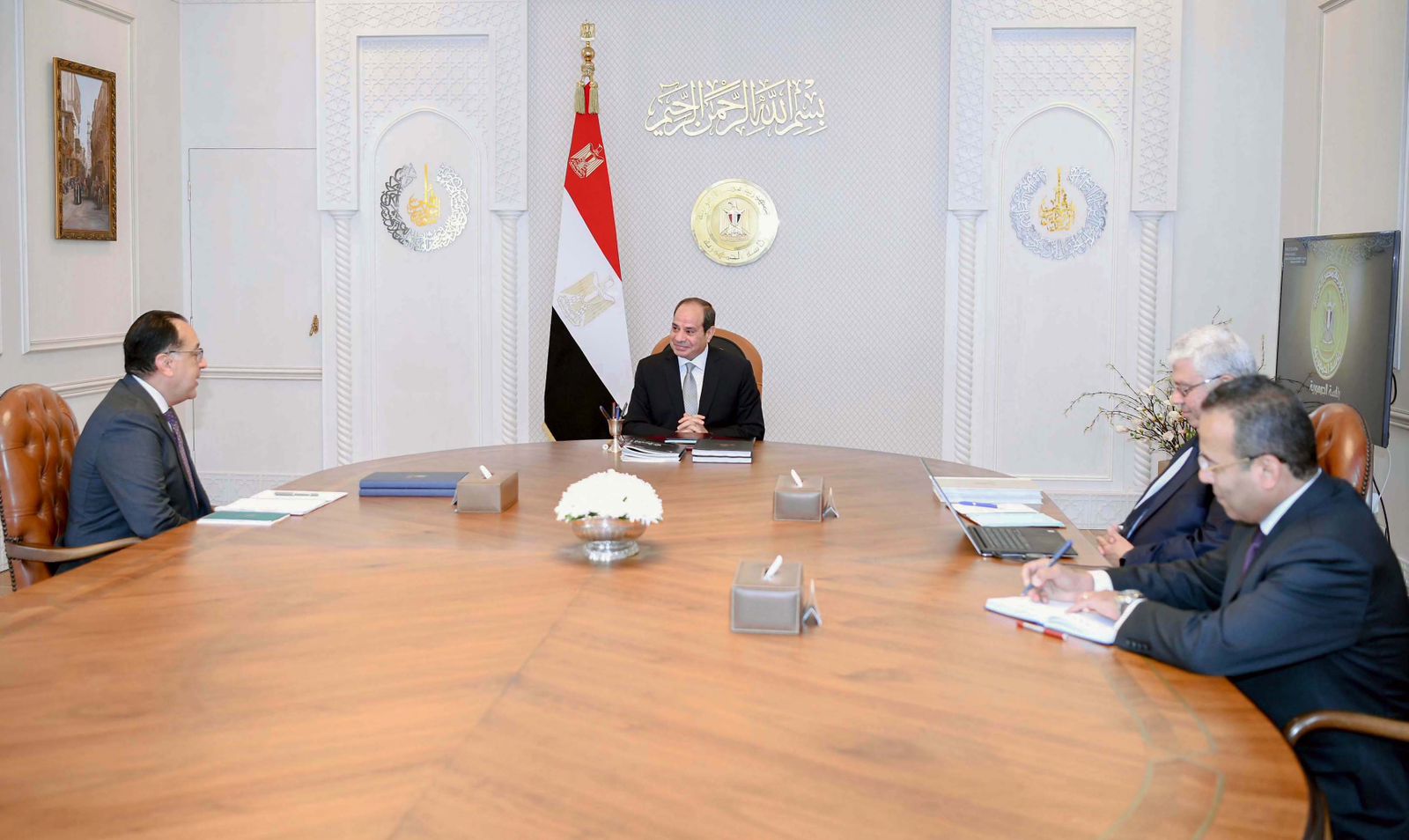 السيسي يتطلع على مستجدات الاستراتيجية الوطنية للتعليم العالي والبحث العلمي