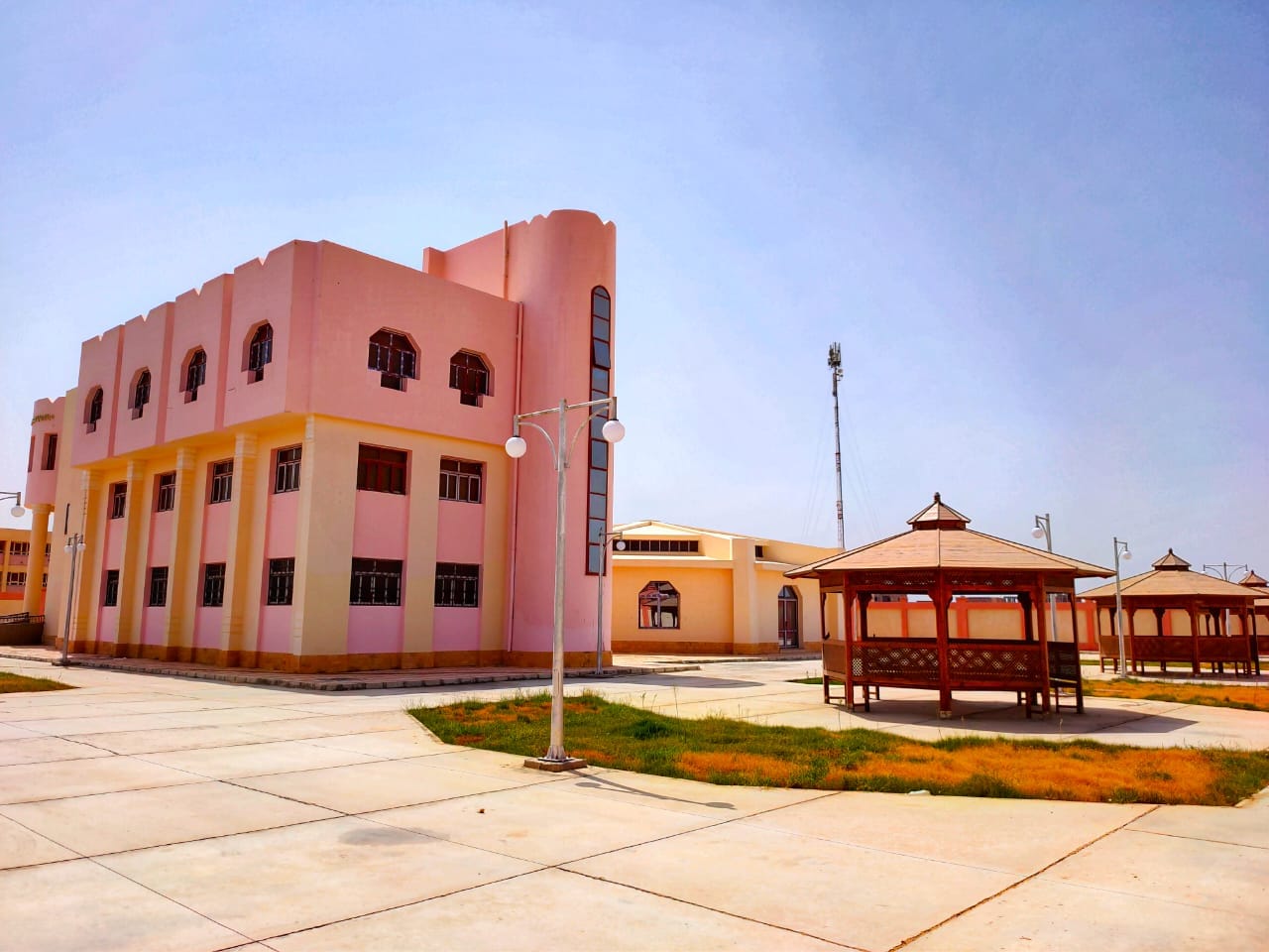 مشروعات مدينة قنا الجديدة