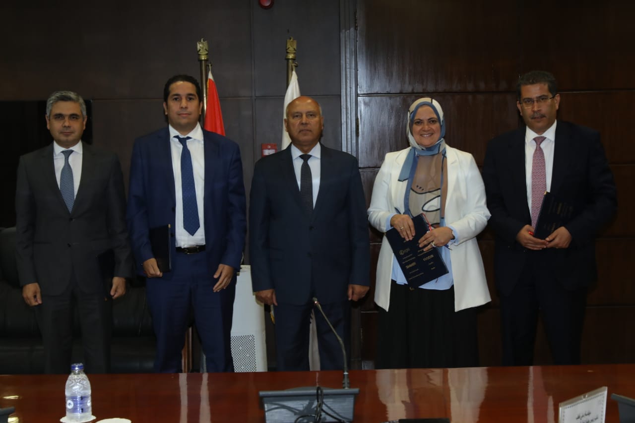 وزير النقل يشهد توقيع مذكرة تفاهم بين تحالف دولي - مصري