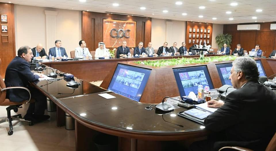 وزير البترول يترأس اجتماع متابعة منظومة تداول وتوزيع المنتجات البترولية