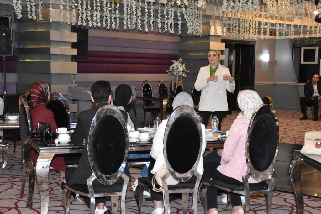 ختام فعاليات المعسكر التدريبي التفكير التصميمي