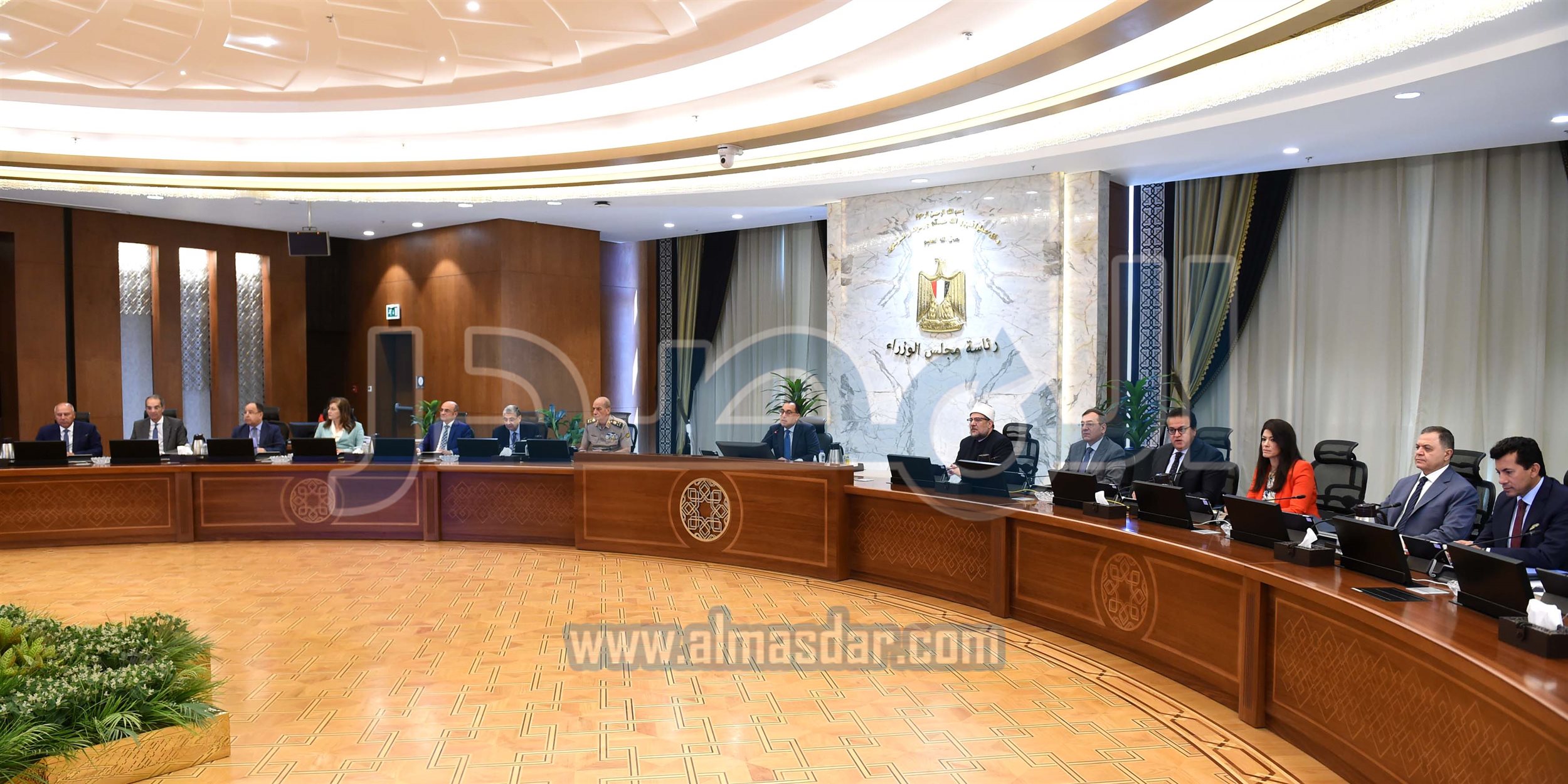 مجلس الوزراء يبدأ اجتماعه الأسبوعي بالعاصمة الإدارية