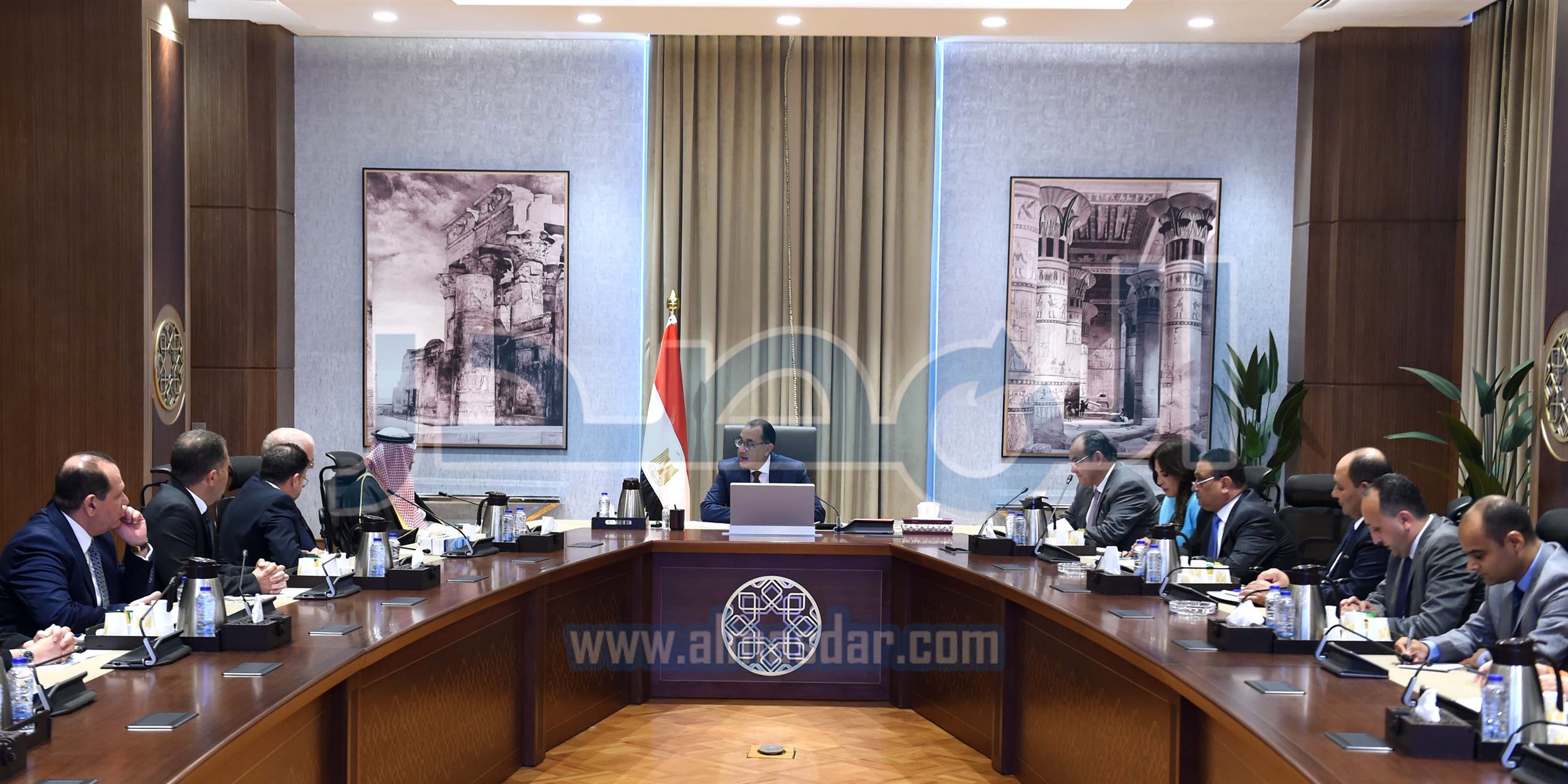 رئيس الوزراء يلتقي مسئولي شركة المراعي السعودية