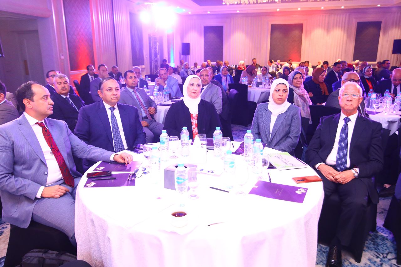 وزيرة التضامن الاجتماعي تعقد الملتقى السنوي لقيادات�العمل بالوزارة