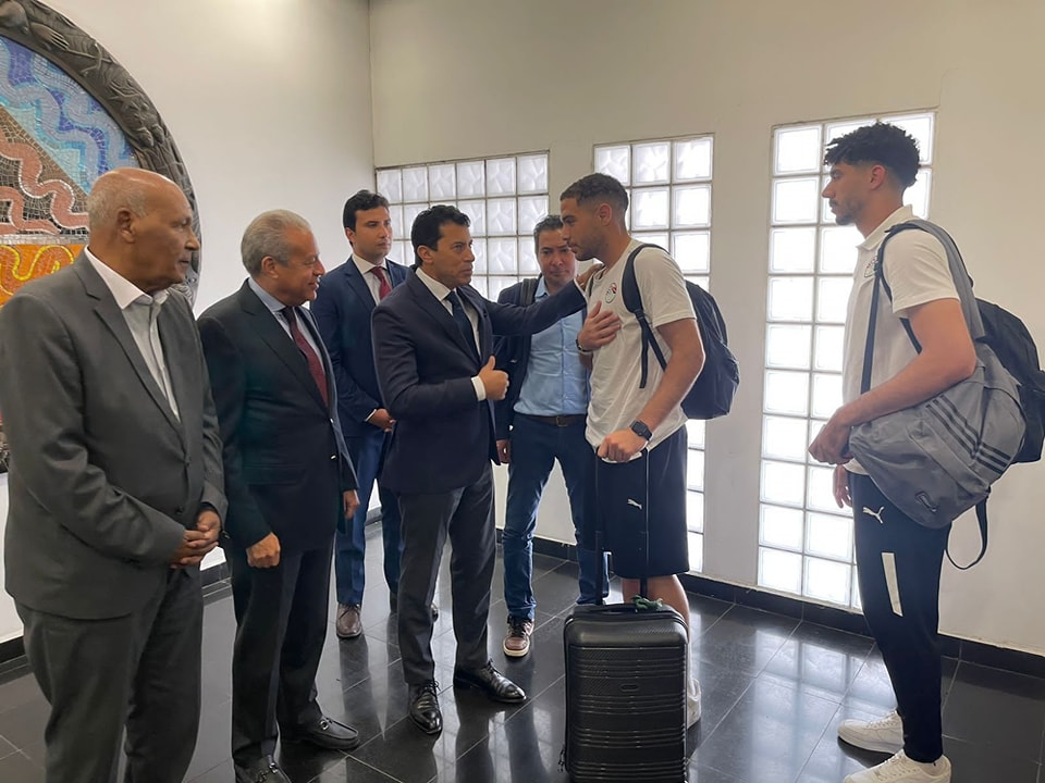 وزير الشباب والرياضة يستقبل أبطال المنتخب الأوليمبي