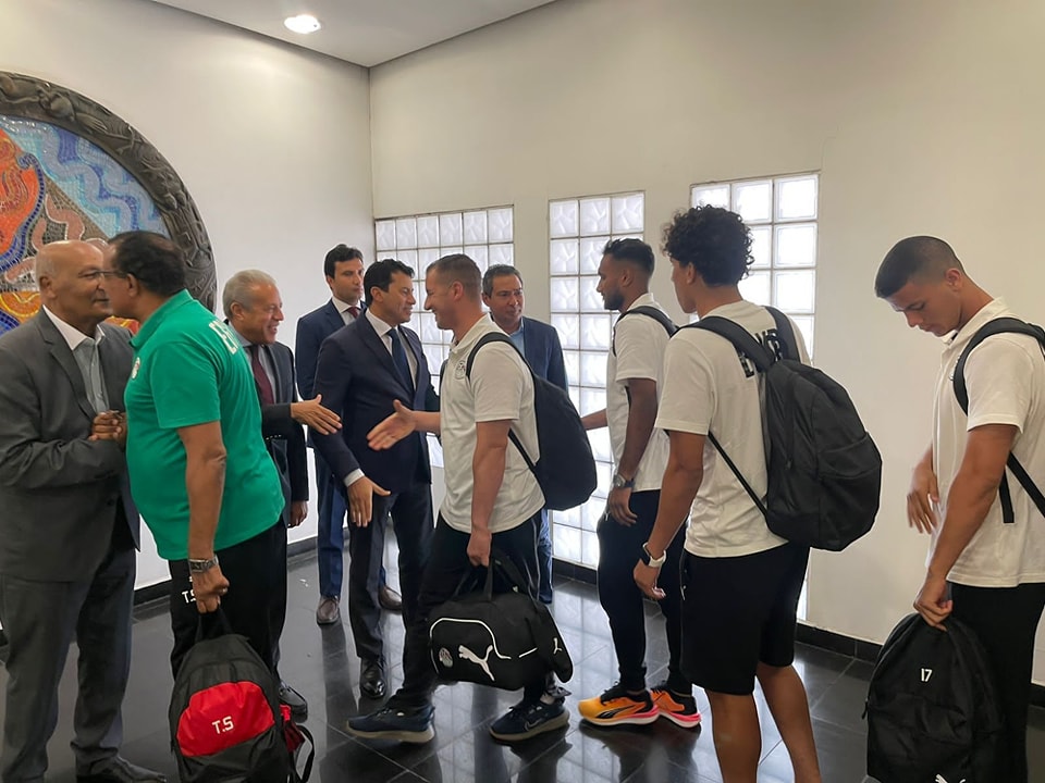 وزير الشباب والرياضة يستقبل أبطال المنتخب الأوليمبي