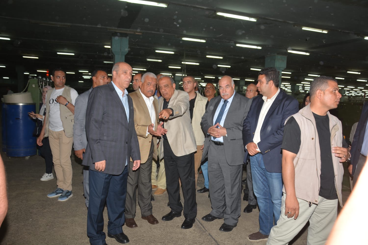 وزير قطاع الأعمال العام يتفقد مصانع النصر للأسمدة.، ويتابع مستجدات مشروع التطوير