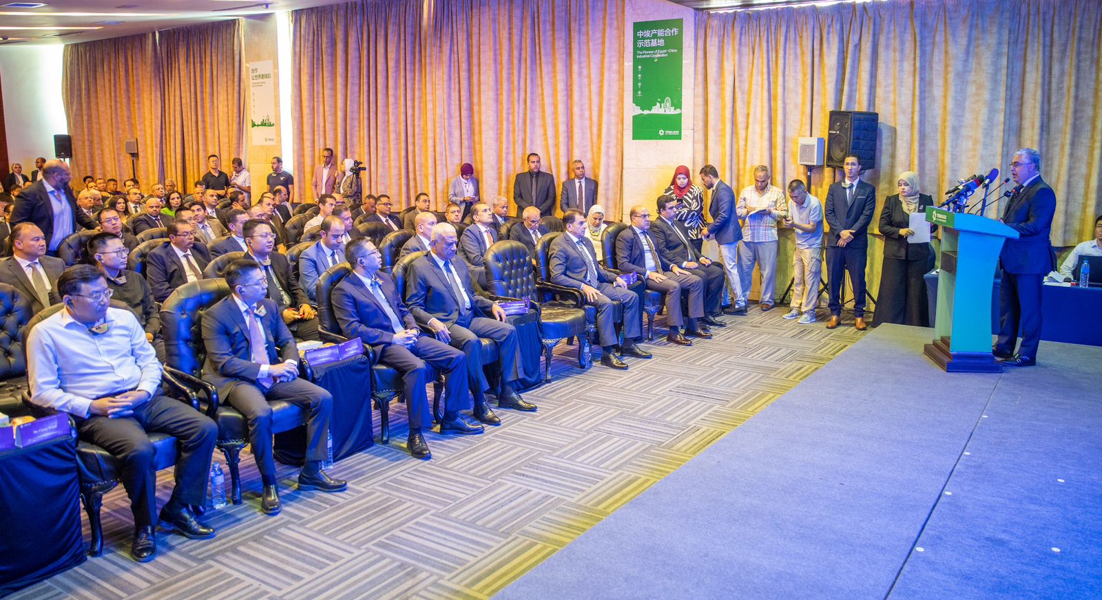 الوزير المفوض التجاري عن السفارة الصينية فى مصر تشانغ تشاو يانغ