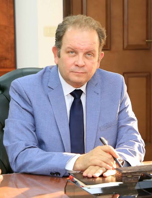 المهندس عاطر حنورة رئيس الوحدة المركزية بوزارة المالية