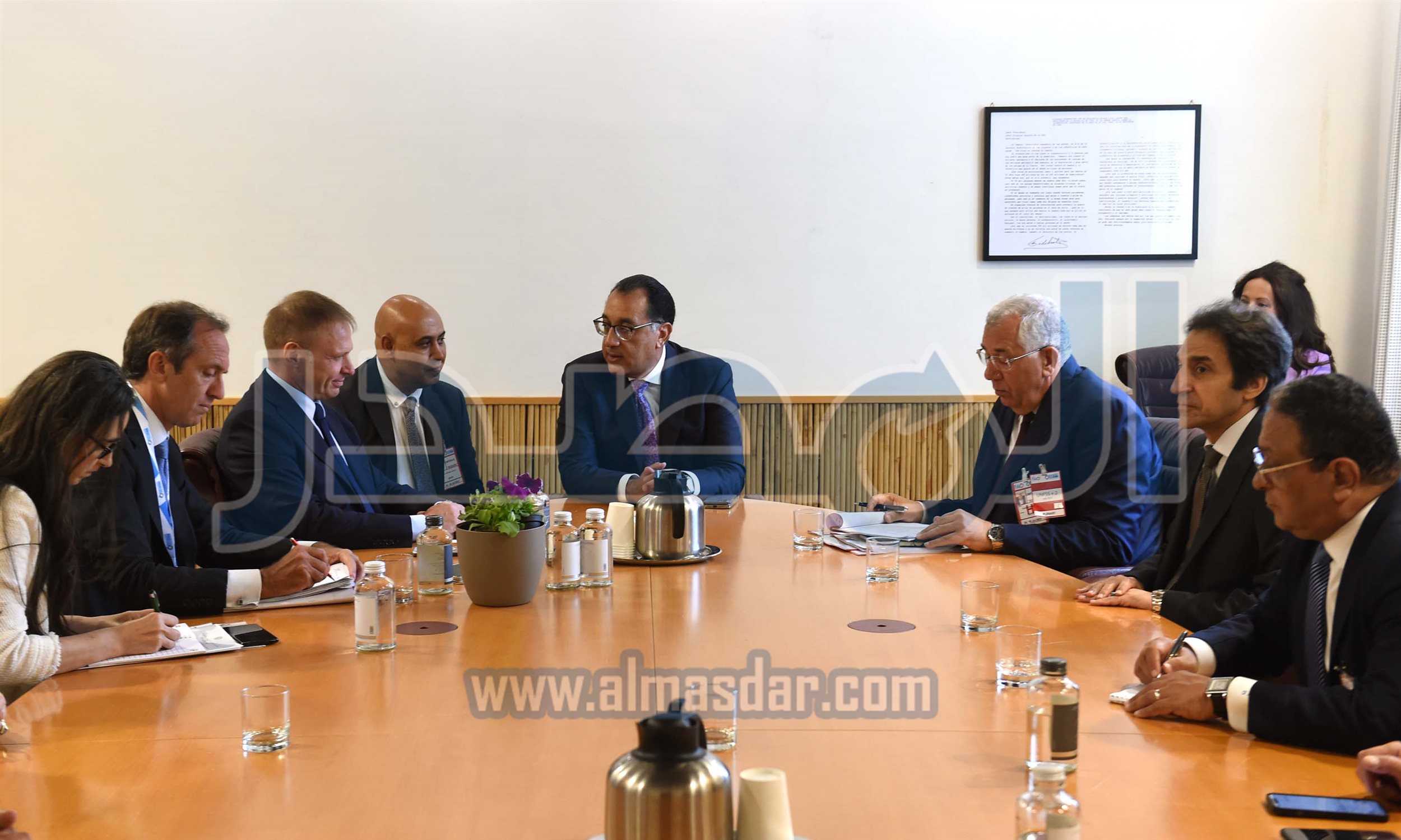 رئيس الوزراء يلتقى وزير الزراعة الإيطالي 