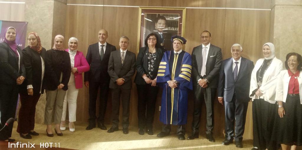 حفل تخرج 5 طلاب الحاصلين علي منح المصرف المتحد بمدينة زويل