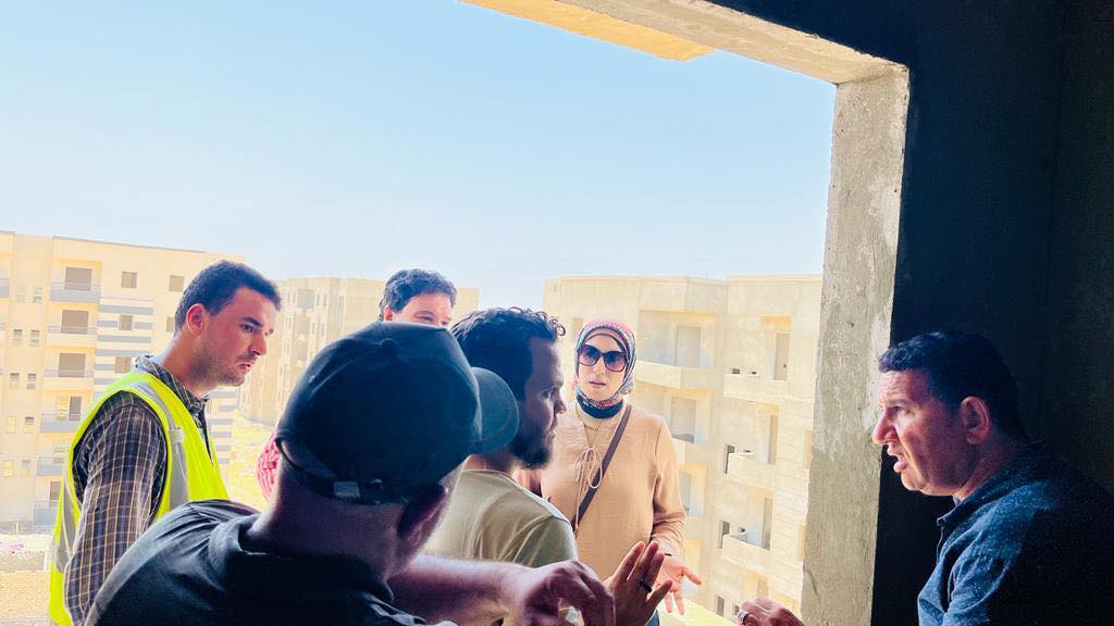 وزير الإسكان يتابع معدلات تنفيذ المشروعات الجارية بمدينة