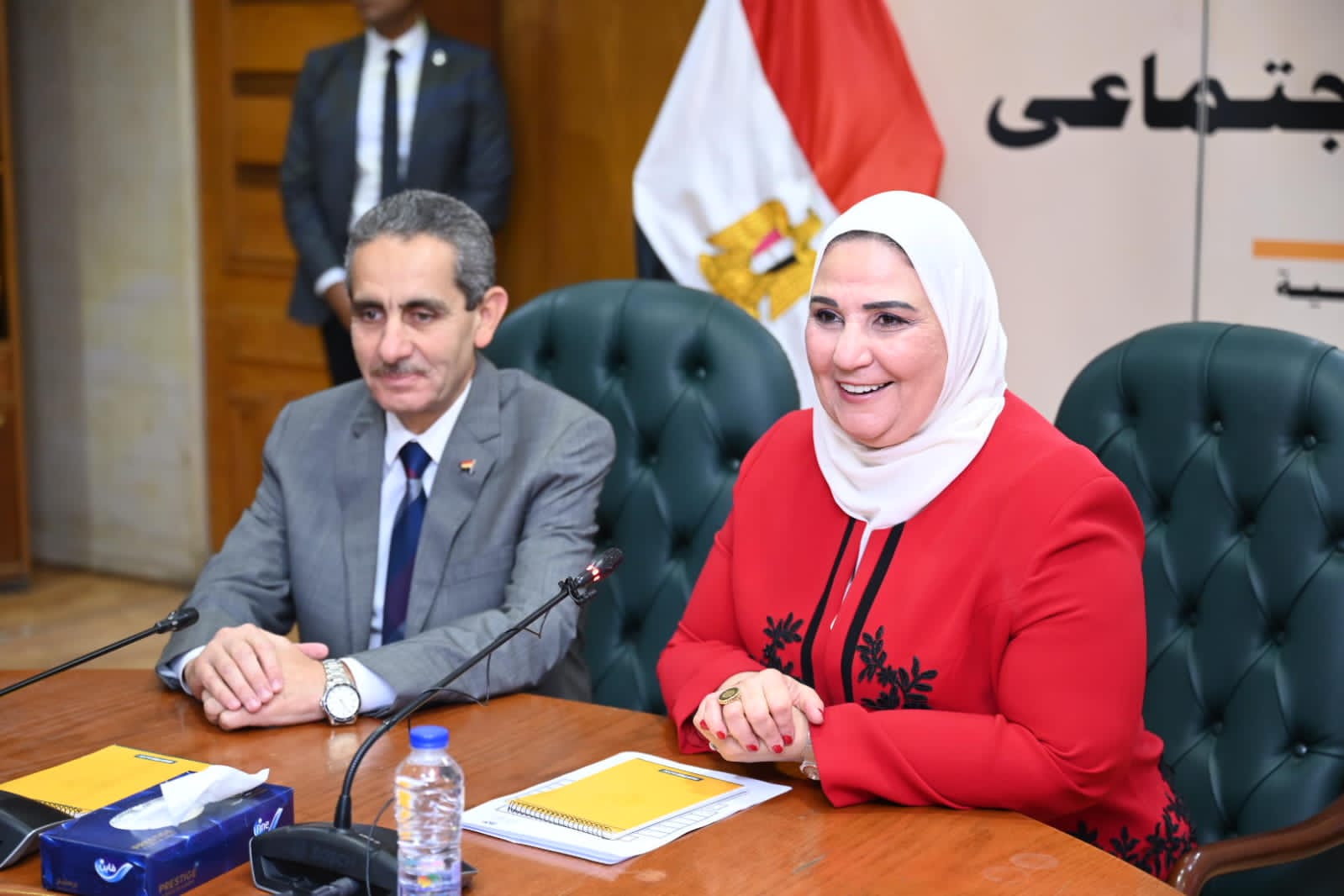 القباج ورحمي يوقعان اتفاق تسوية ودية بين بنك ناصر الاجتماعي