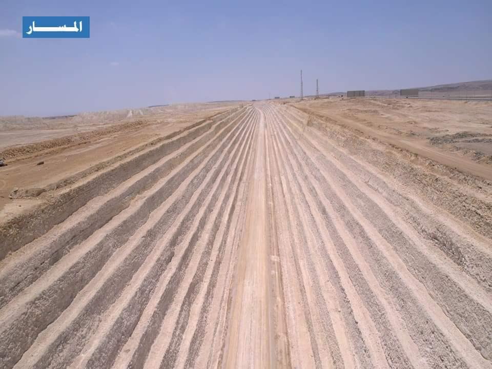 وزير النقل يتفقد مواقع العمل بمشروع الخط الأول من شبكة القطار الكهربائي السريع
