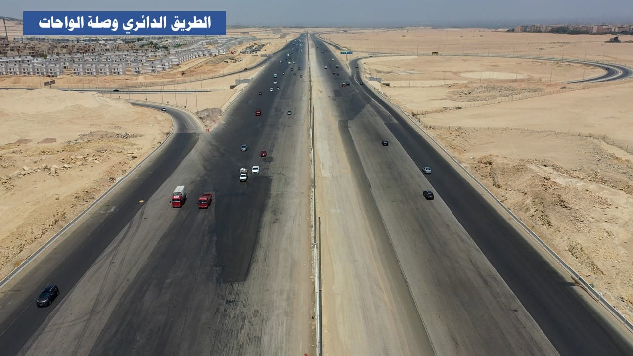 وزير النقل يتفقد مشروع تطوير الطريق الدائري