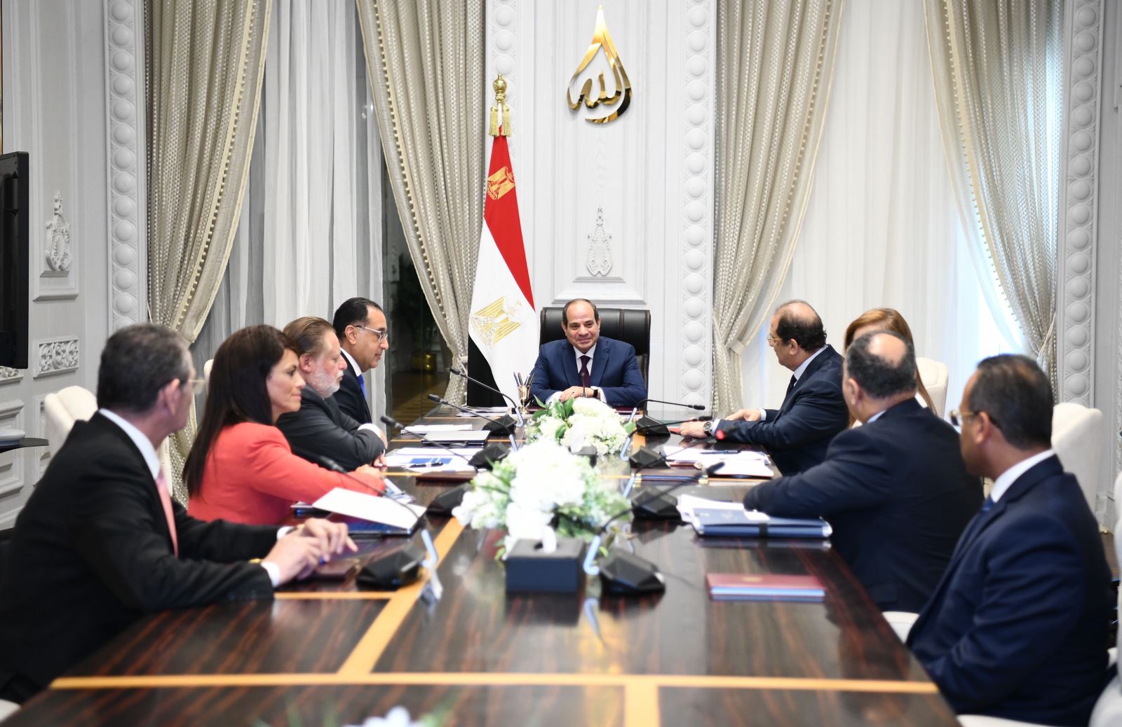 الرئيس عبد الفتاح السيسي يستعرض مؤشرات الاقتصاد المصري