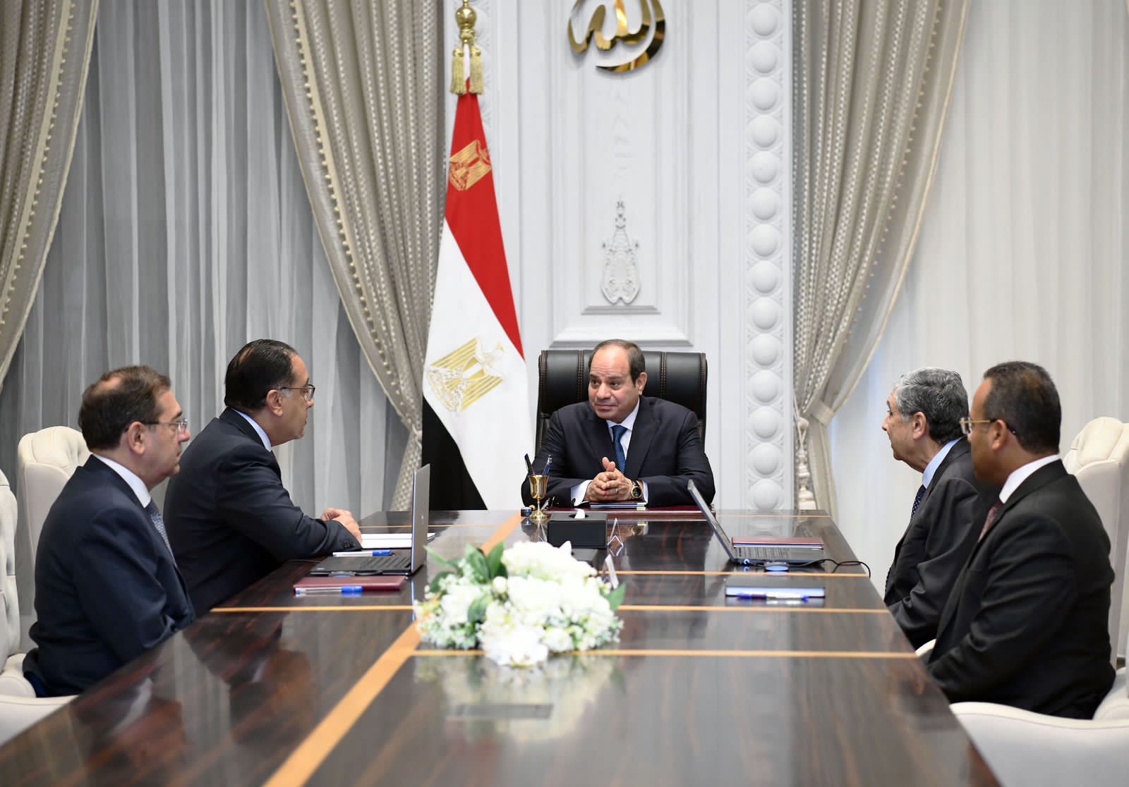 اجتماع الرئيس السيسي لمناقشة مستجدات انقطاع التيار الكهربائي